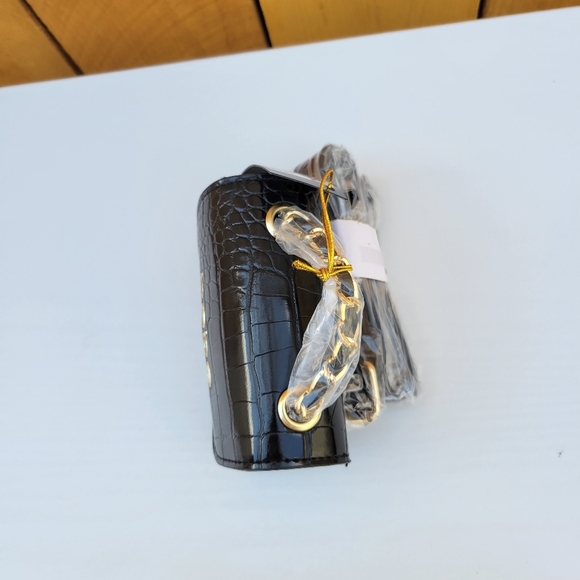 New Bebe Los Angeles Camile Croco Micro Fannypack Black - Picture 13 of 16